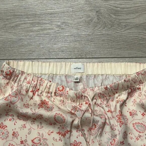 Aritzia Wilfred Monody satin set - Picture 4 of 9